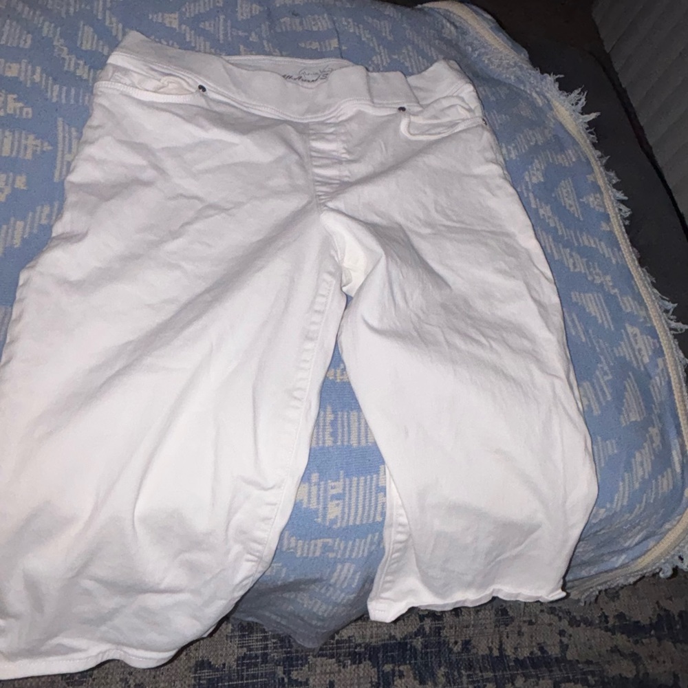 Gloria Vanderbilt White Wide-Leg Flare Shorts